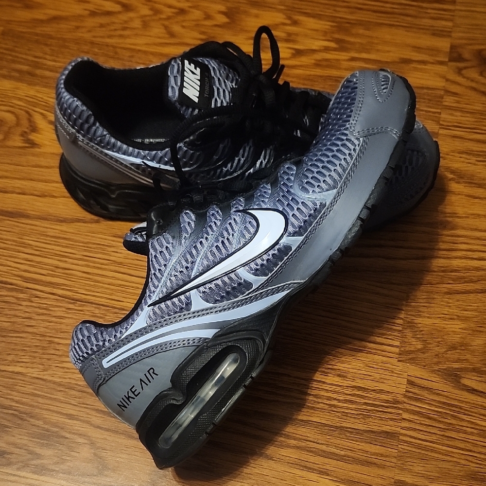 Nike Air Black and Gray Athletic Shoes